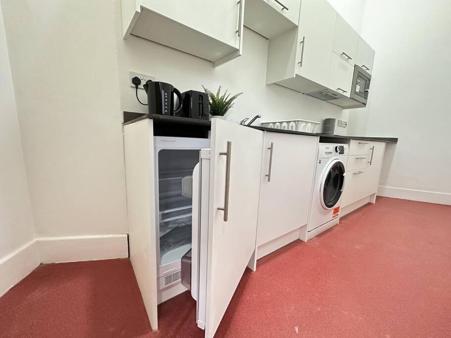 Apartamento Downtown Dudley Chic - Near Sights Birmingham