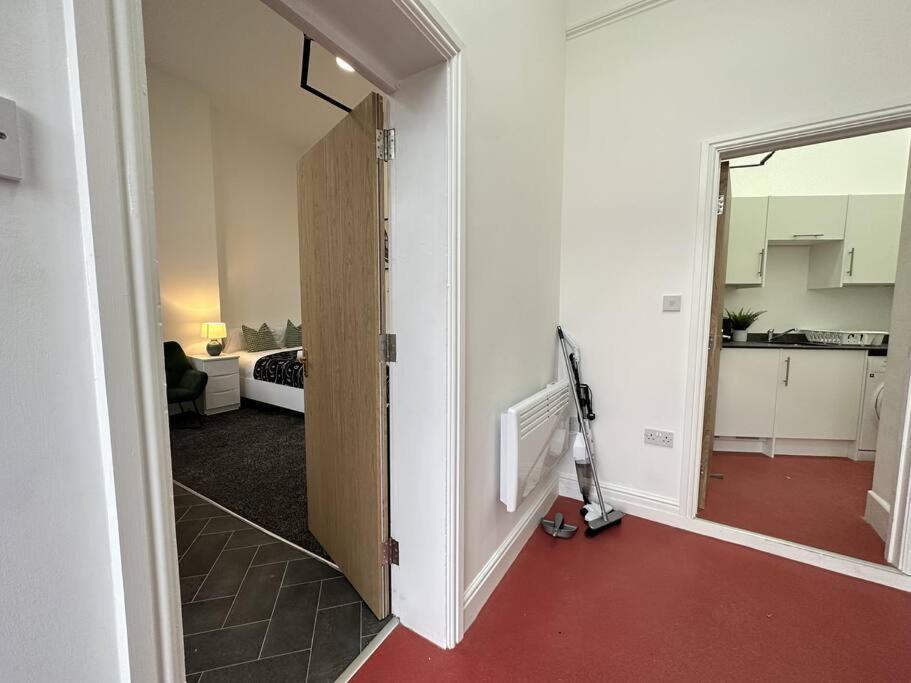Downtown Dudley Chic - Near Sights Apartamento *