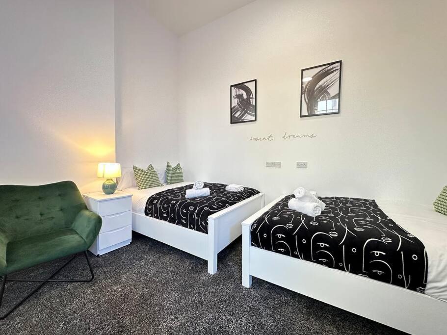 Downtown Dudley Chic - Near Sights Apartamento